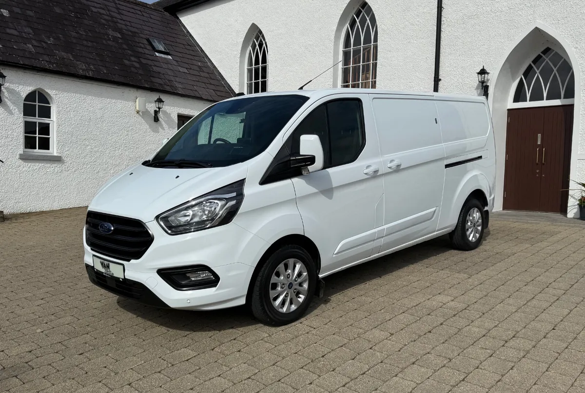2022 (222 Reg) Ford Transit Custom 2.0EBL 130  LWB - Image 3