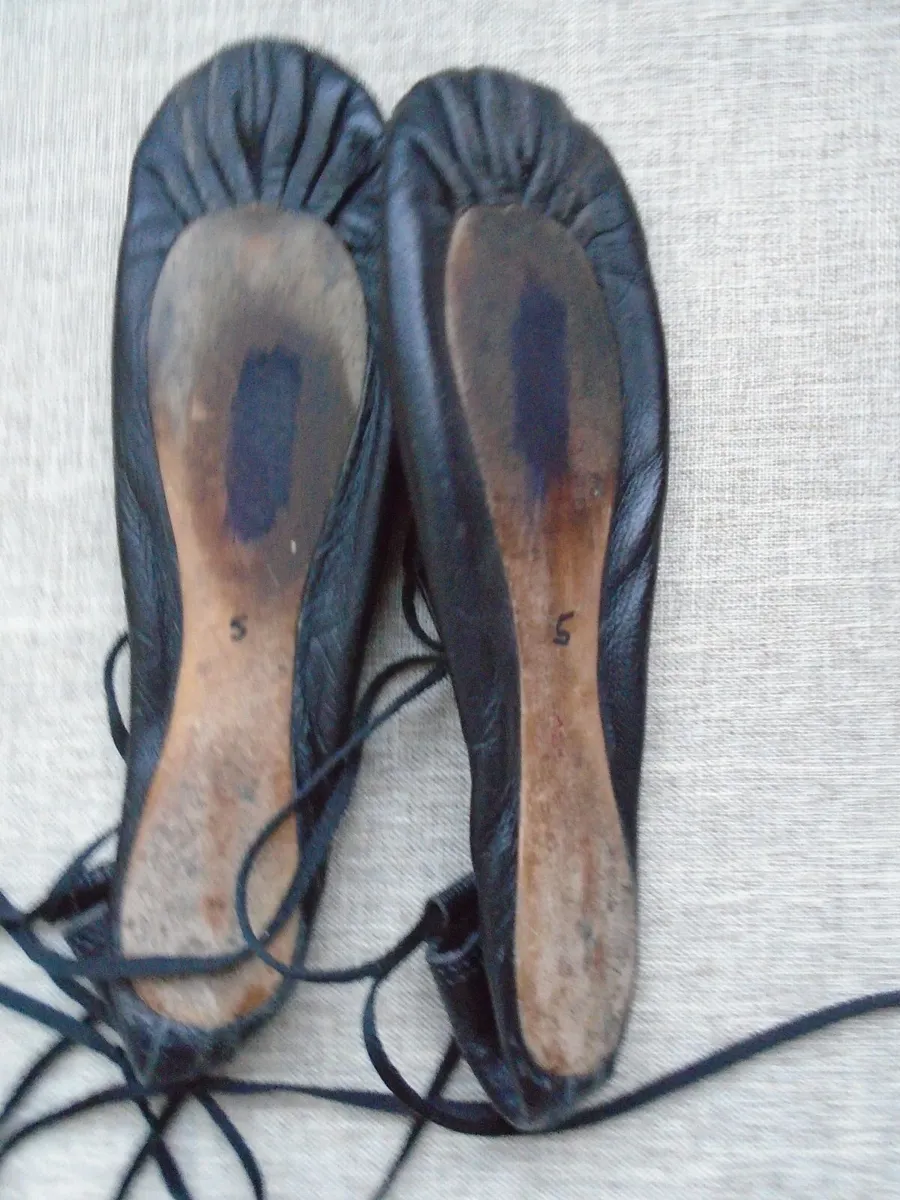 Irish dance shoes, Size 5, Soft shoes - Image 3