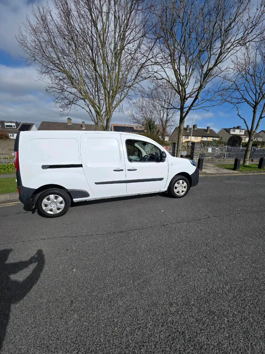 RENAULT KANGOO ELECTRIC - Image 1