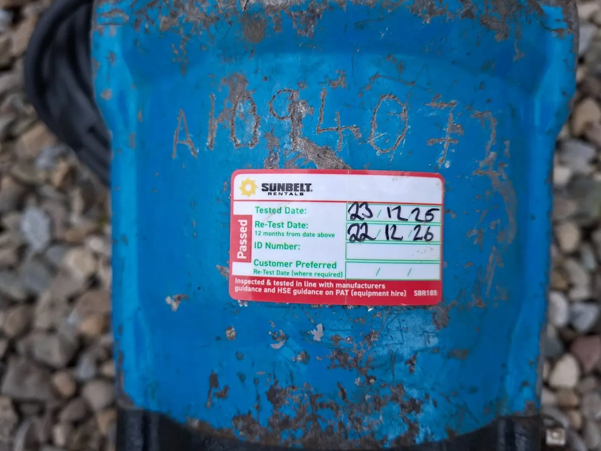 Tsurumi HS2.4S Submersible Pump 110v - Image 3