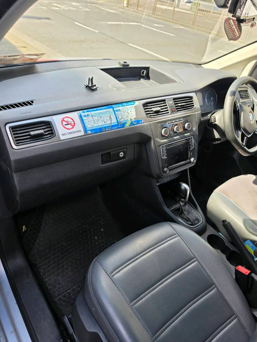 6 seater auto taxi for rent vw caddy 181 - Image 4