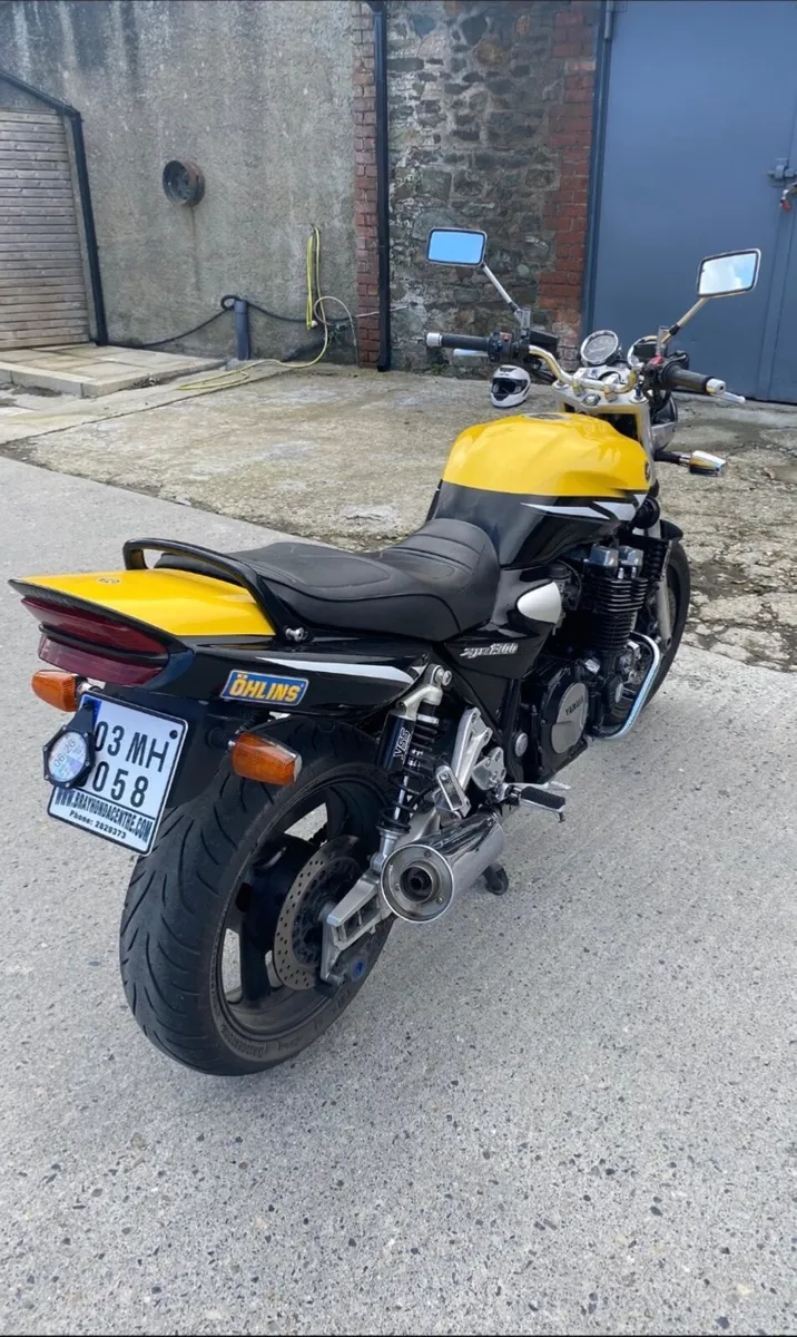 YAMAHA XJR - Image 2