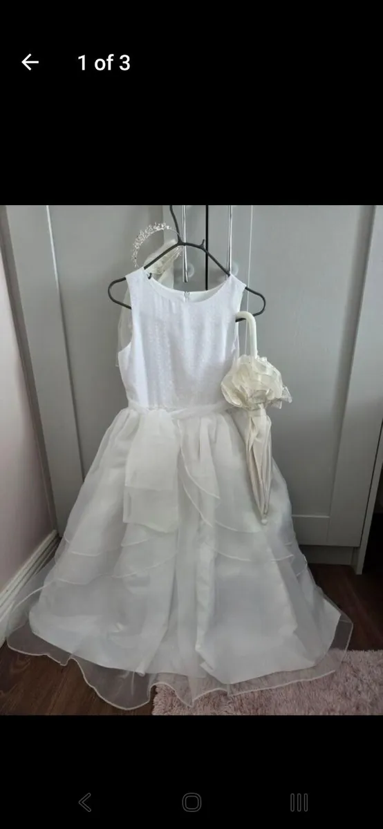 Beautiful Holy Communion dress - Image 1