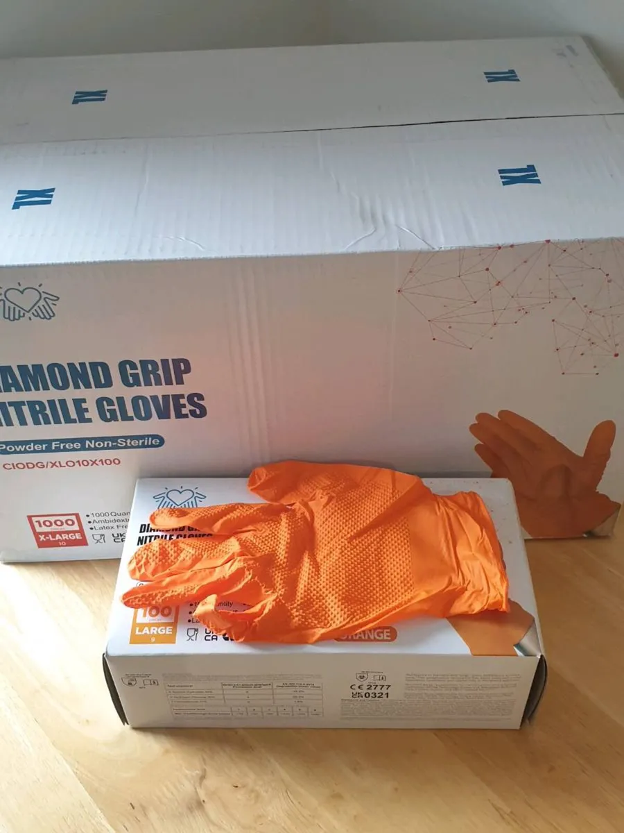 8.5 Mil Orange Diamond Grip Nitrile Gloves - Image 2
