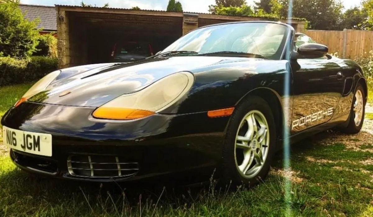 2000 Porsche Boxster 2.7 Manual - Image 1
