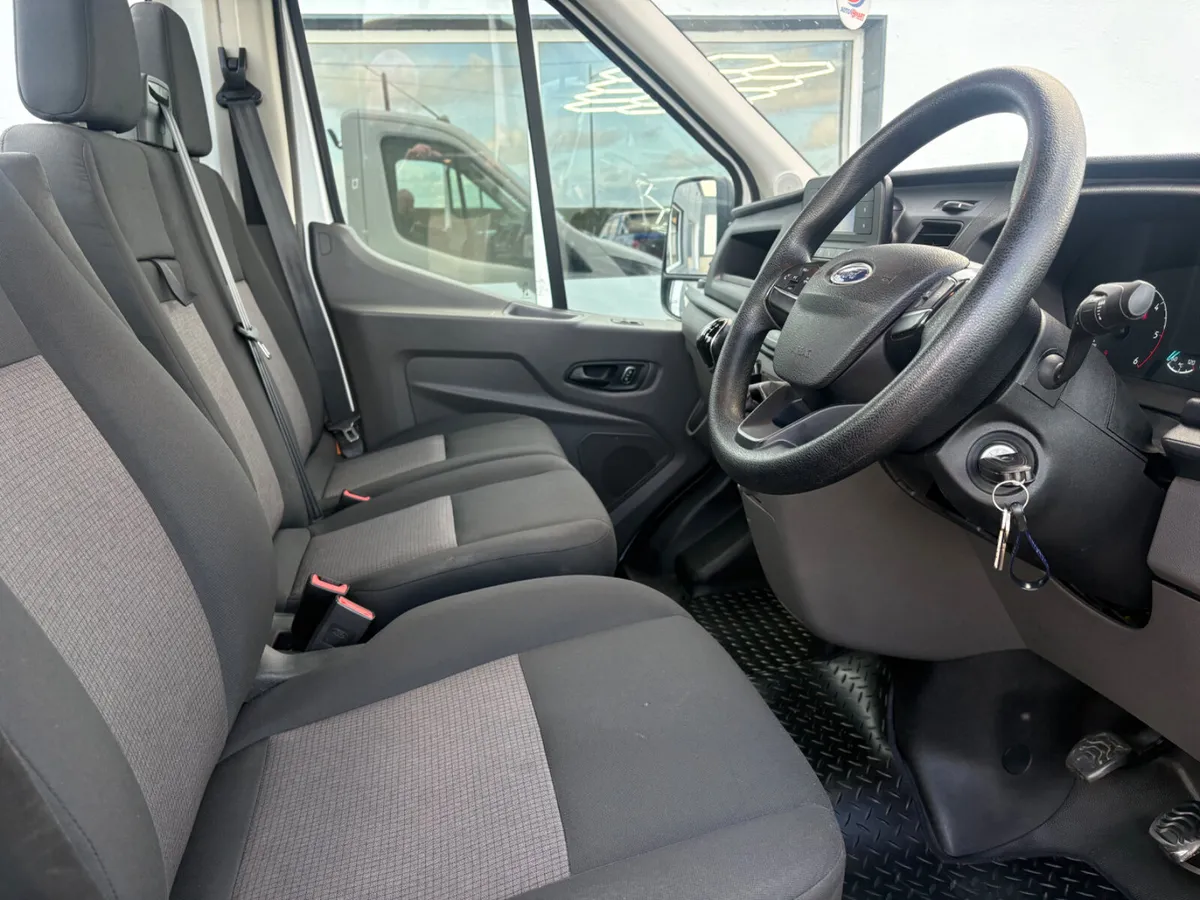 Ford Transit 2.0D Recovery Truck 2021 - Image 3