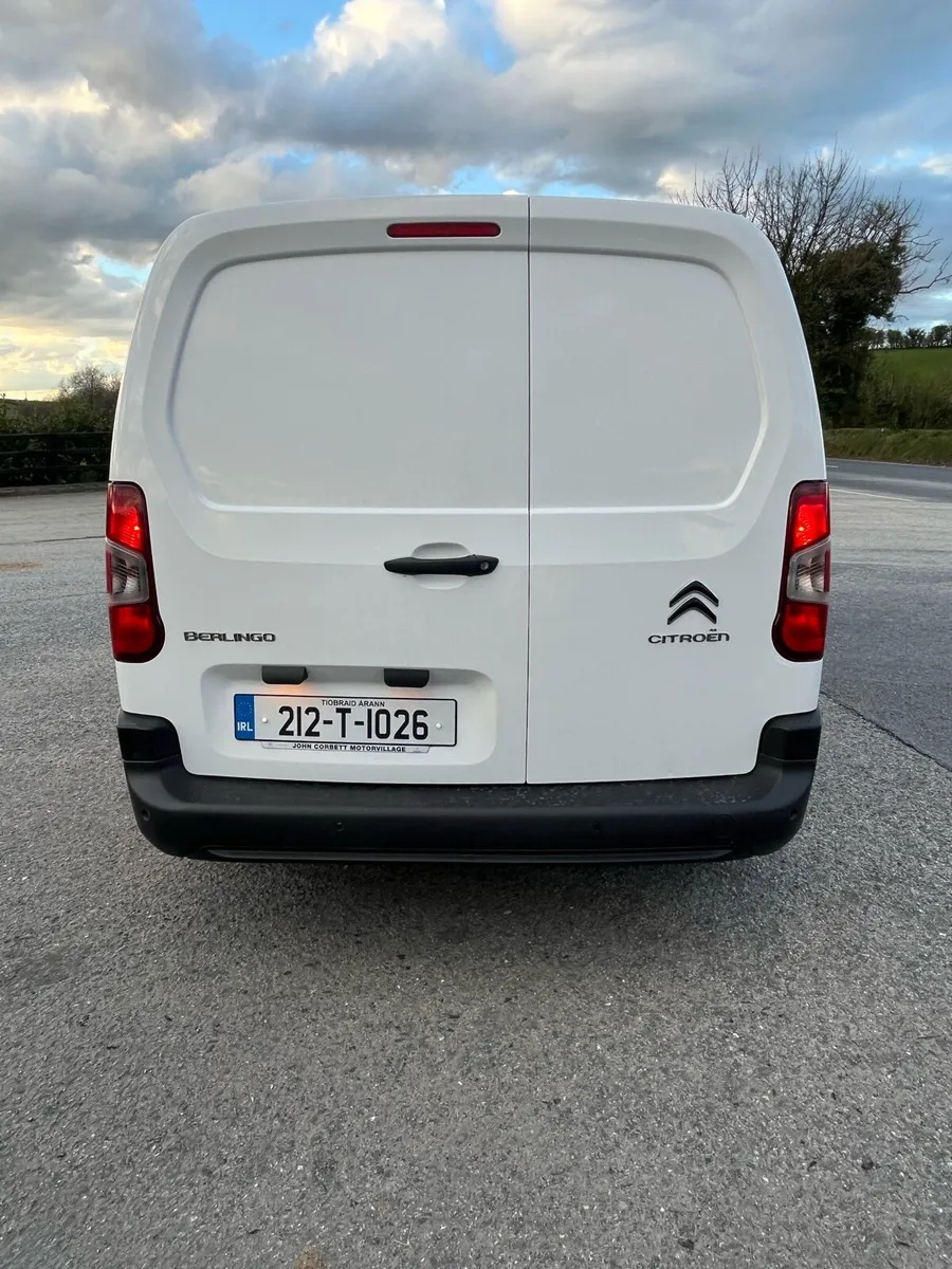 CITROEN BERLINGO HI SPEC VAN - Image 4