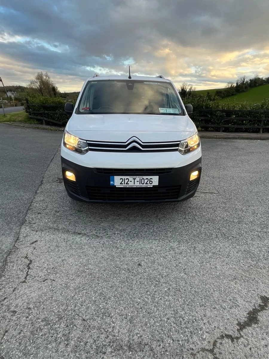 CITROEN BERLINGO HI SPEC VAN - Image 3