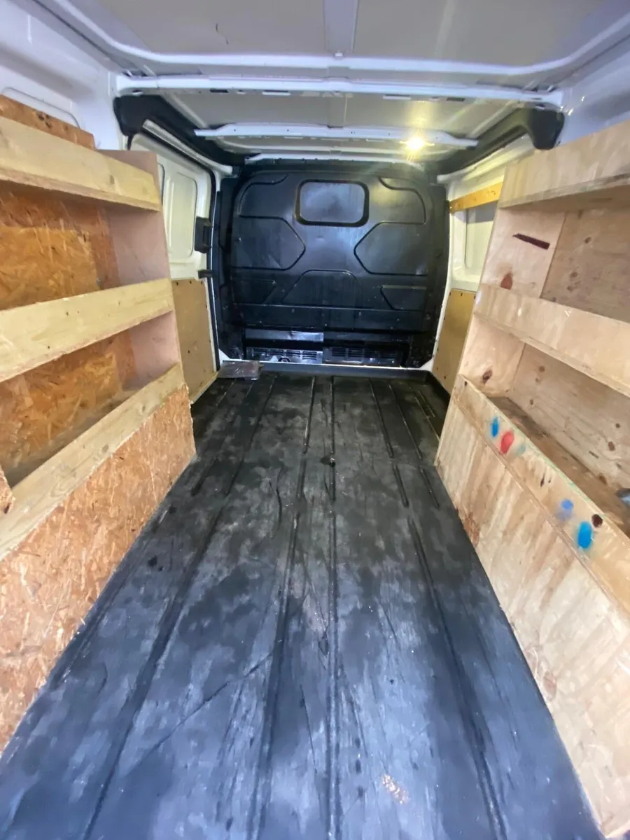 Ford Transit Custom - Image 3