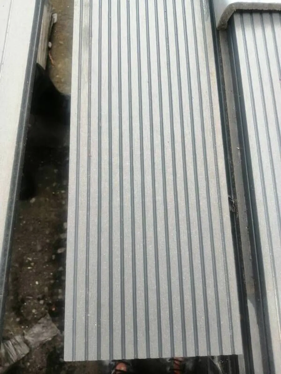 composite decking - Image 2