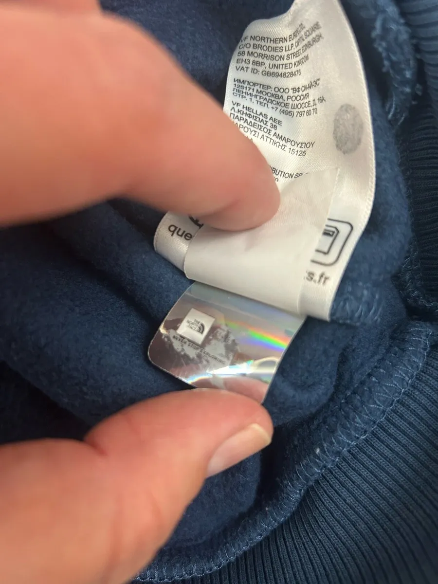 The North Face Sweatshirt Mens S/M - Image 4