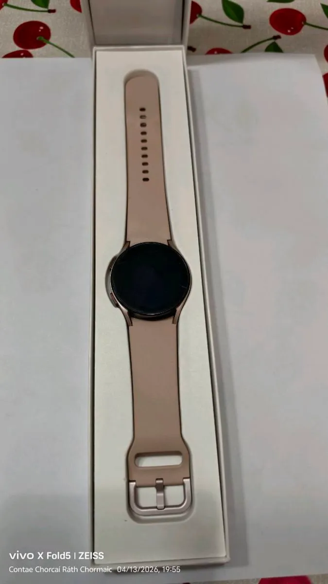 Samsung Galaxy Watch4 - Image 4