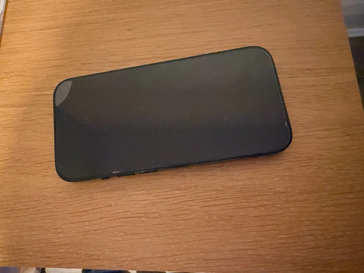 iPhone 14 Pro - Image 2