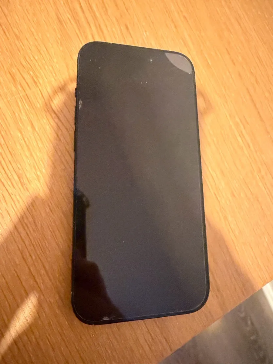 iPhone 14 Pro - Image 3