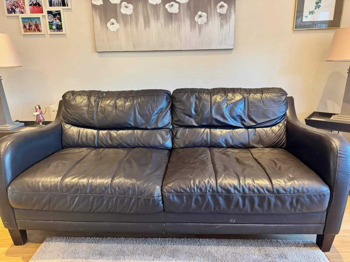 LEATHER SOFA - Image 2
