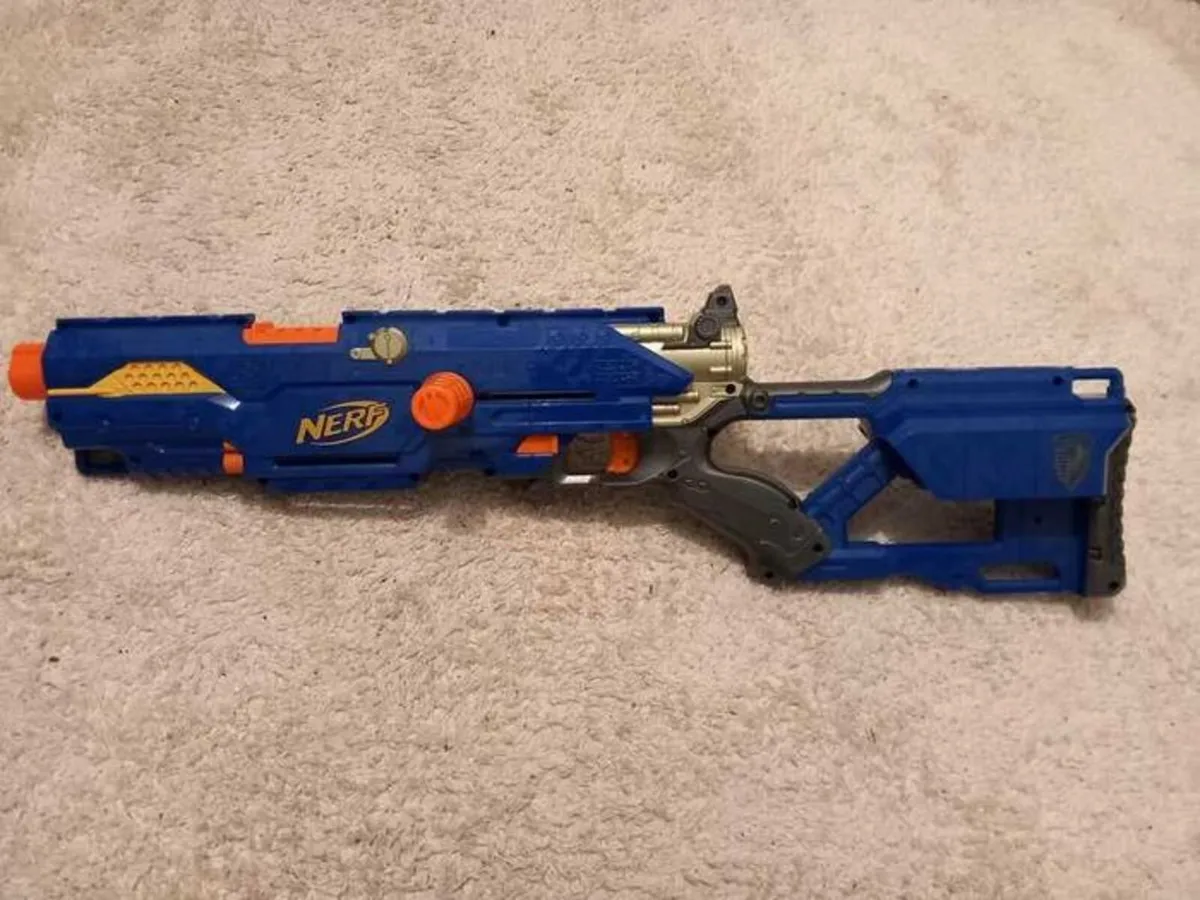 NERF Guns  - 8 guns with ammo included - Image 1