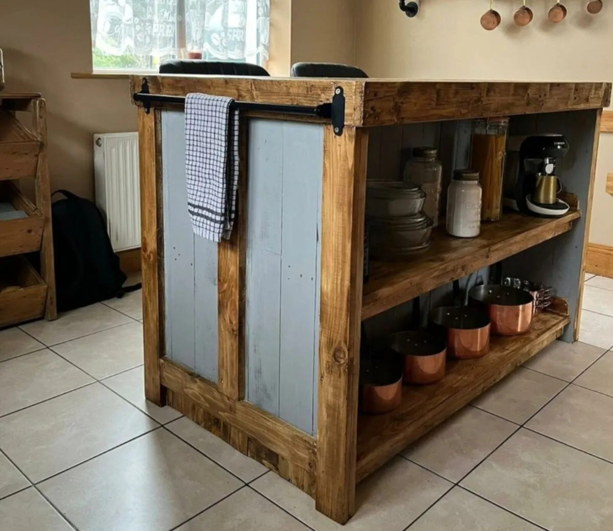 Handmade rustic kitchen island - Image 4