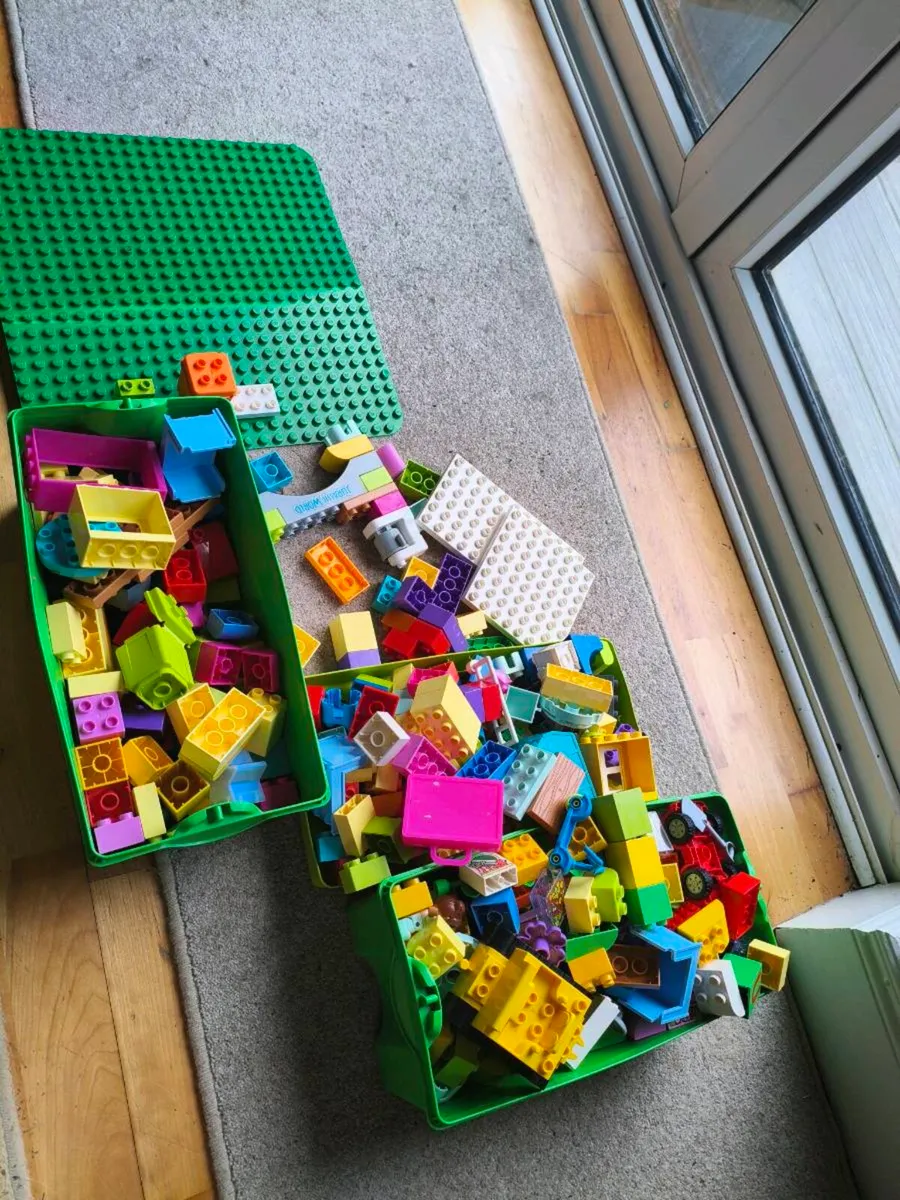 2 full boxes Duplo Lego like new.45 lot - Image 1