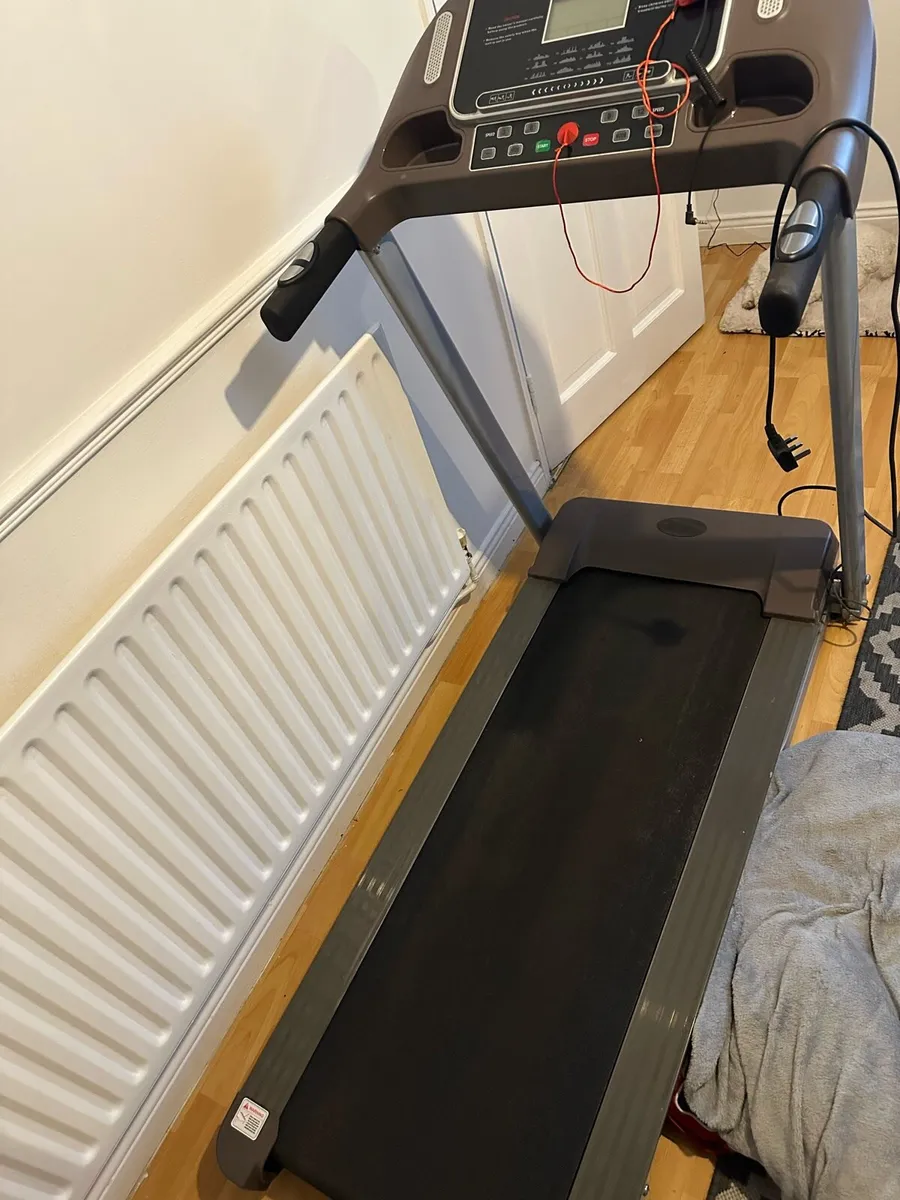 Treadmill - Image 1