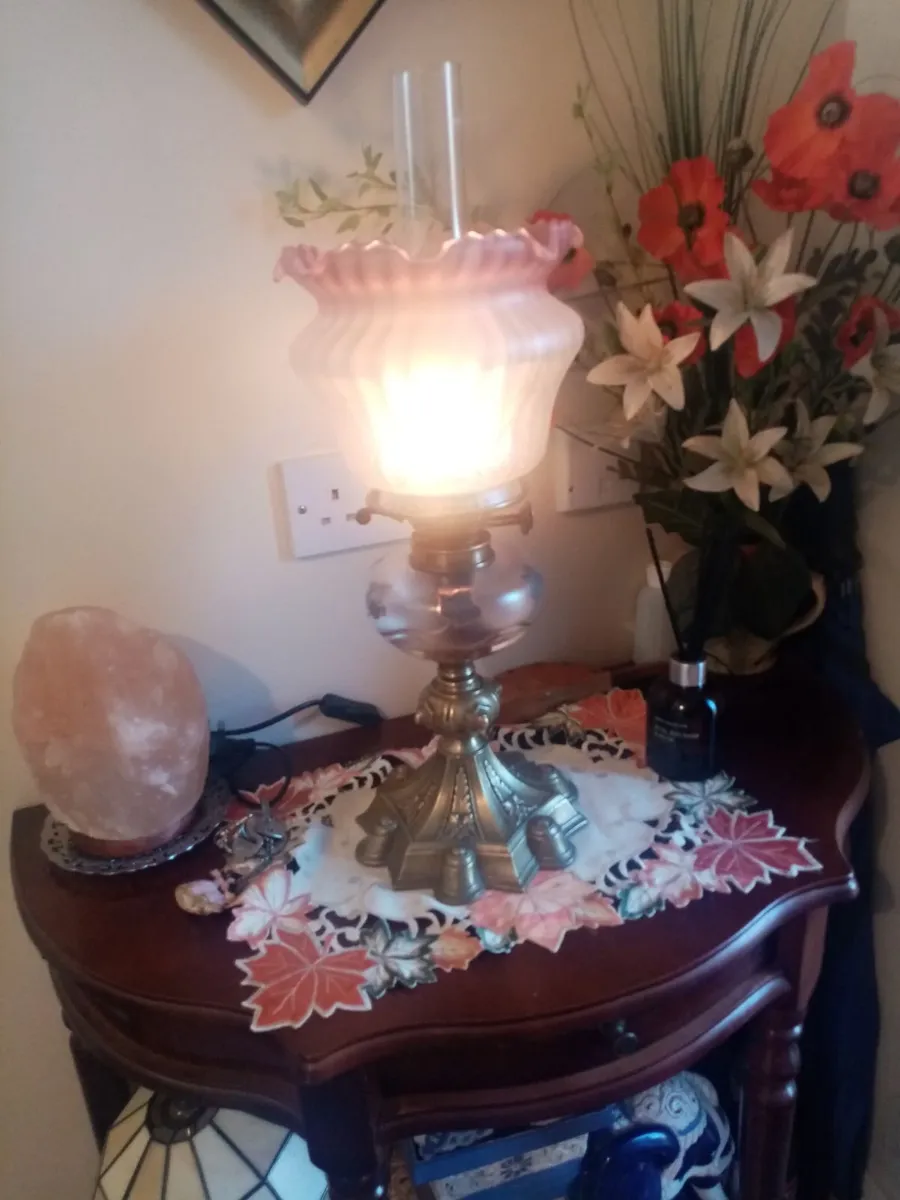 Victorian Oil Lamp - Image 1