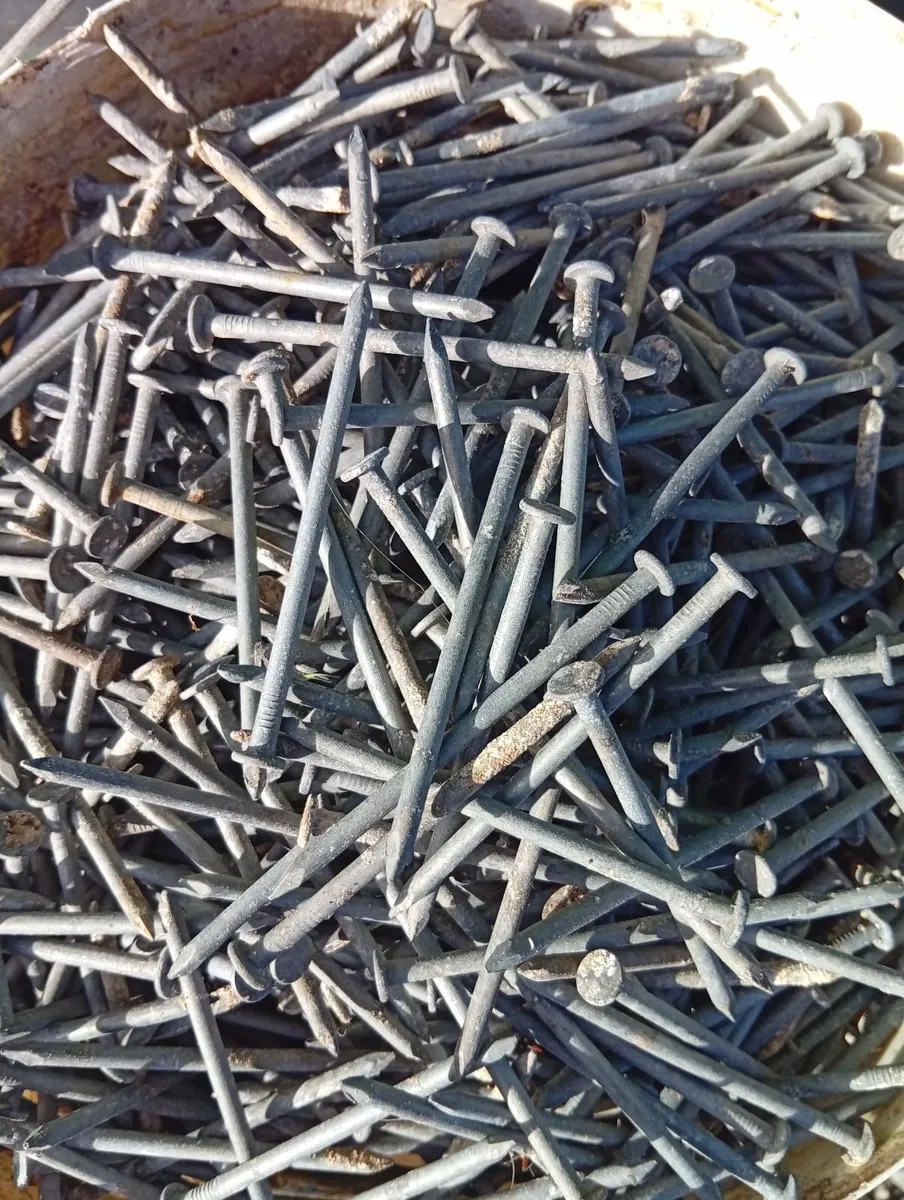 New Galvanised Rust Resistant Building Nails - Image 4