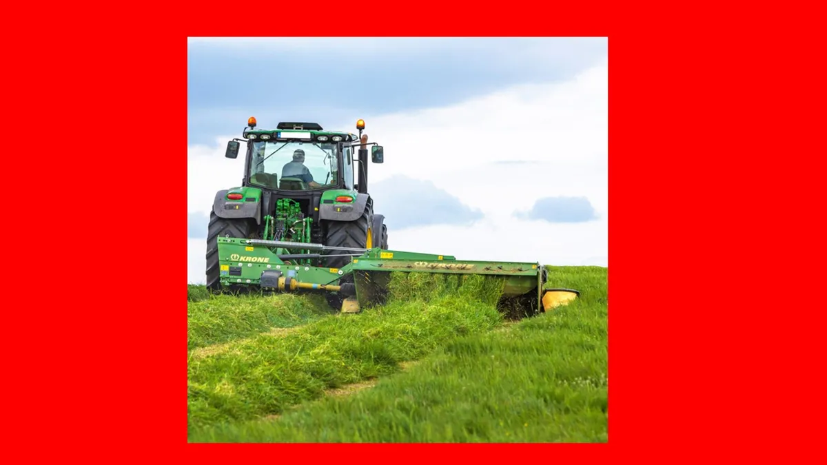 Krone Mounted conditioner disc mower - Image 2