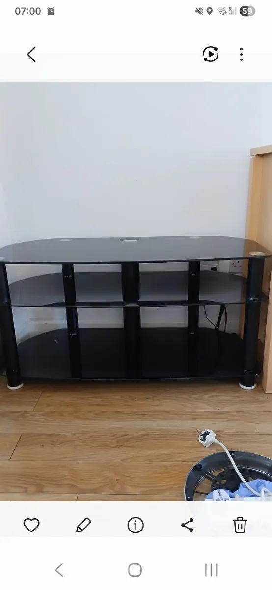 Tv stand - Image 1
