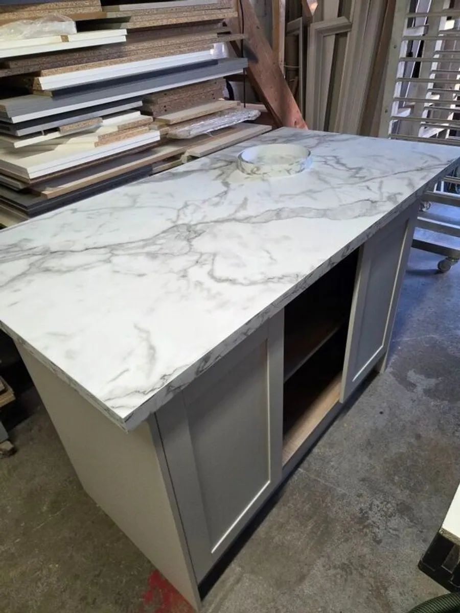 kitchen Island (new) still in progresd - Image 1