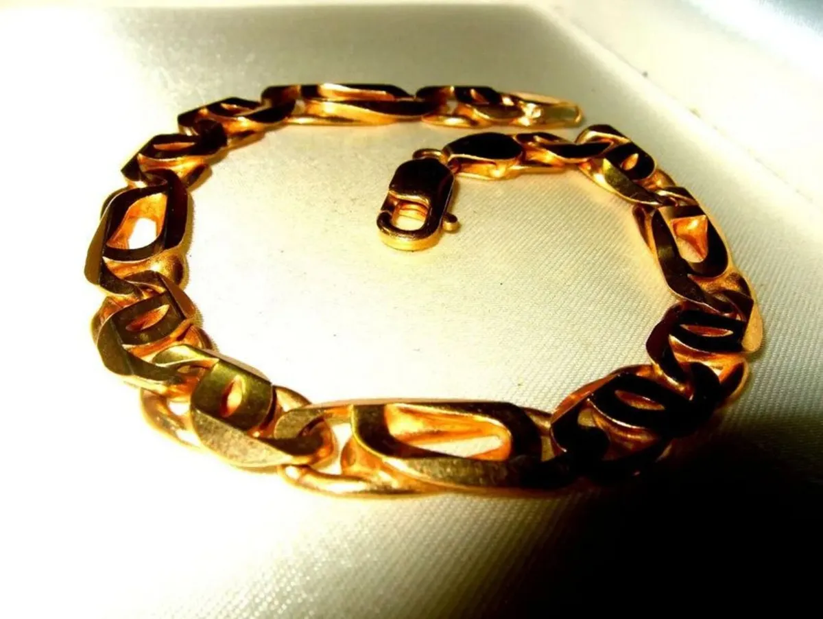 Vintage Hallmarked 9ct Gold Paperlink Bracelet - Image 2