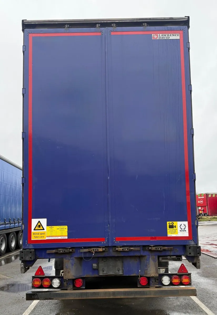 2018 4.68m Curtainsides - Image 3