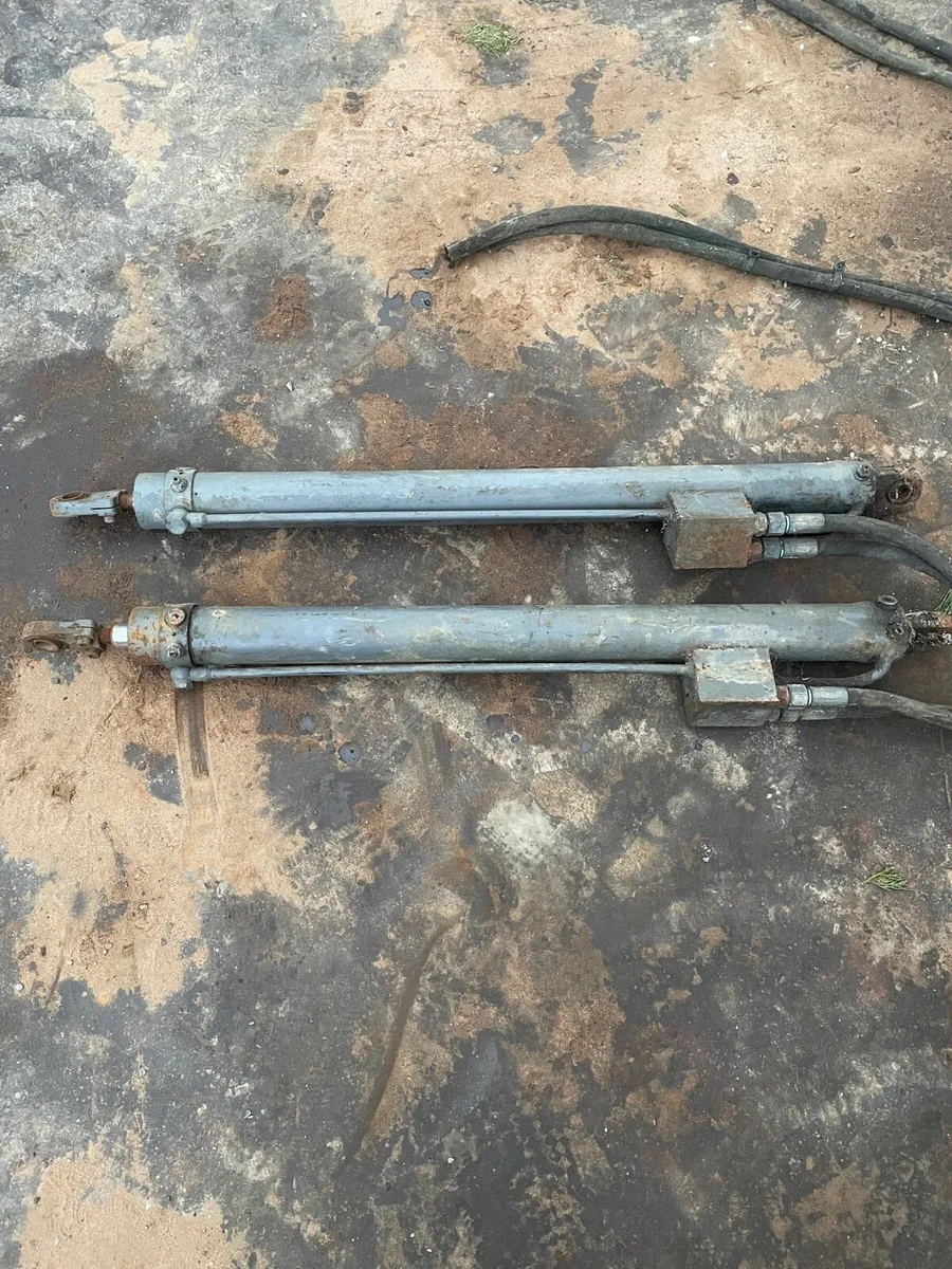 Electric hydraulic power pack for gates with rams - Image 4