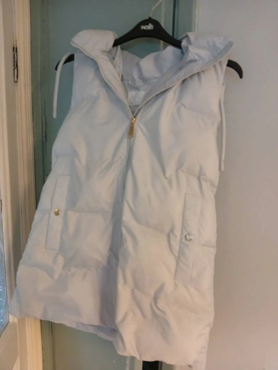 Ladies gilets x 2 size 10 - Image 1
