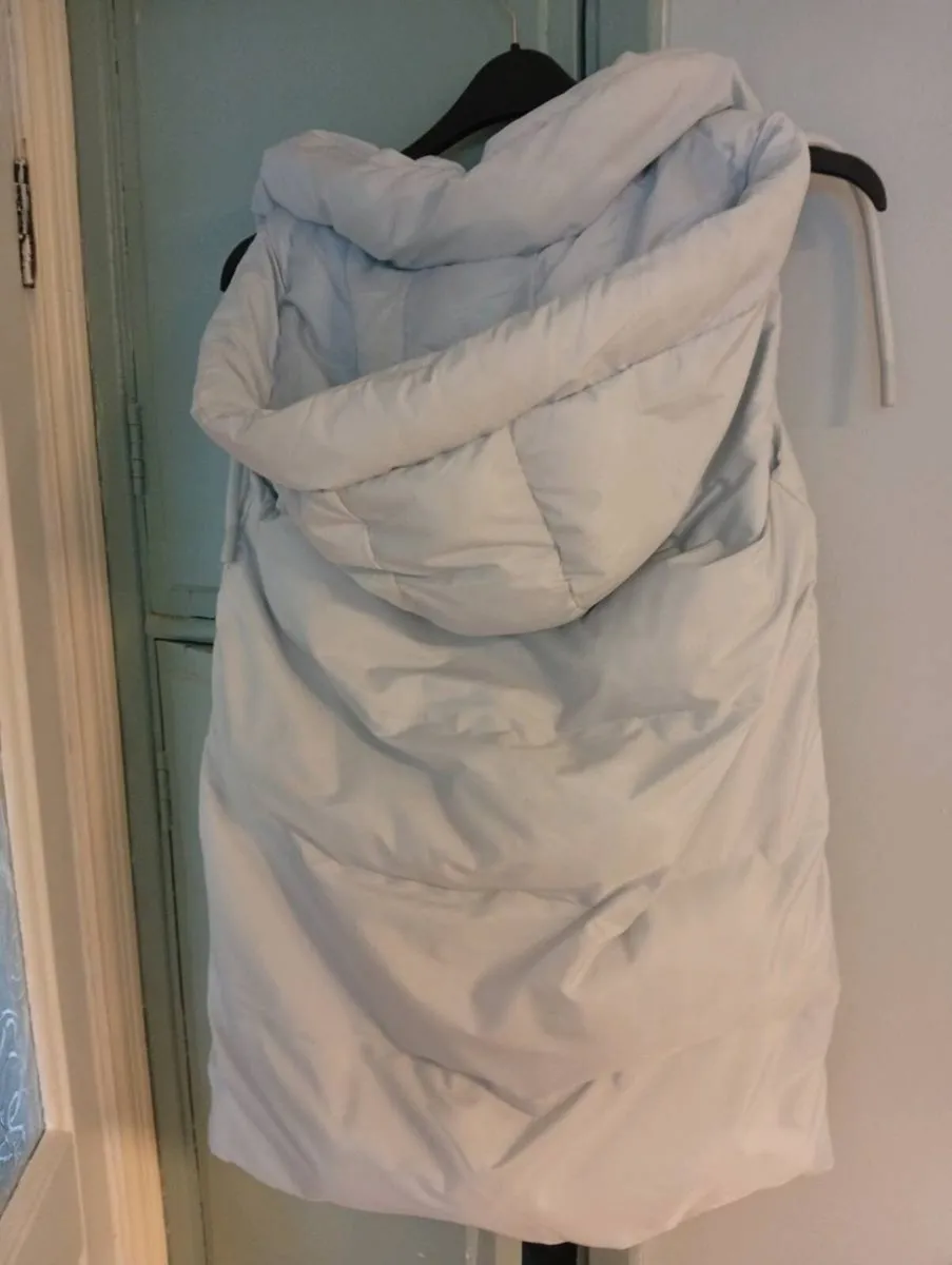 Ladies gilets x 2 size 10 - Image 2