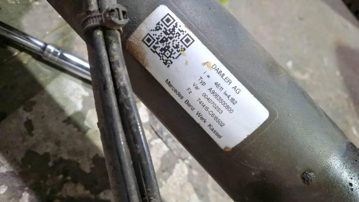 Volkswagen Crafter Back Axel - Image 2