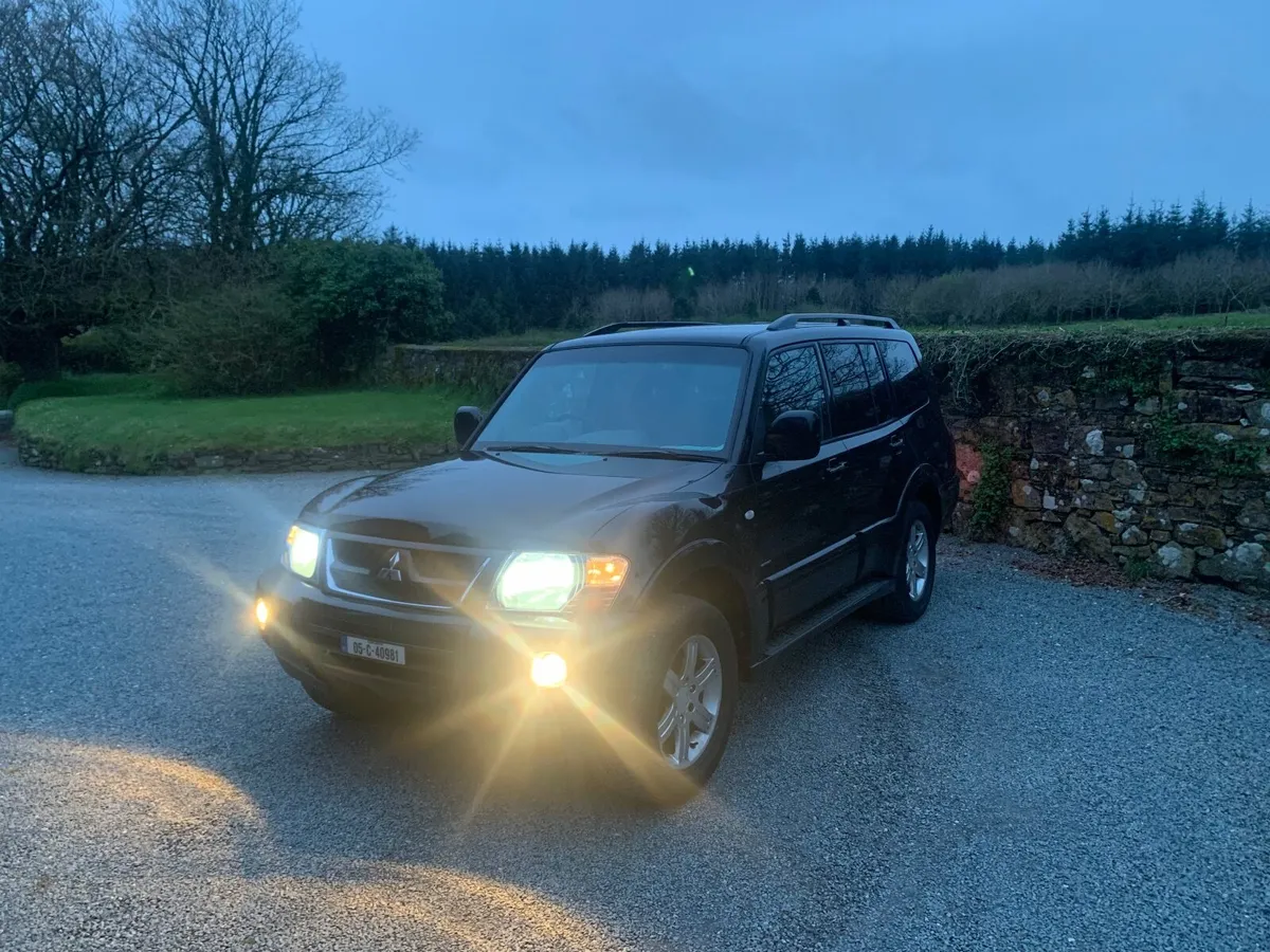Mitsubishi Shogun Warrior 3.2 Auto — Crewcab - Image 4