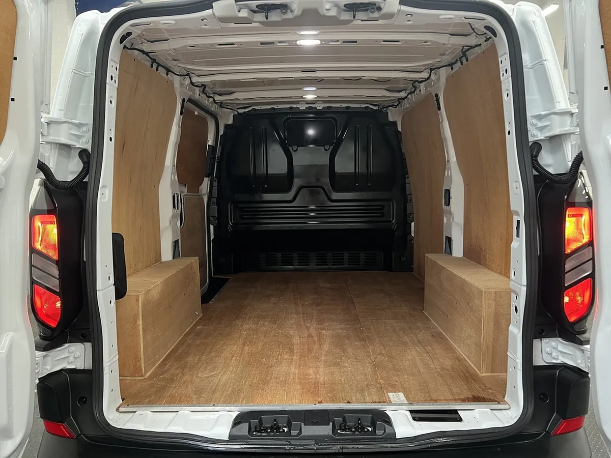 2024 Ford Transit Custom Panel Van - Image 2