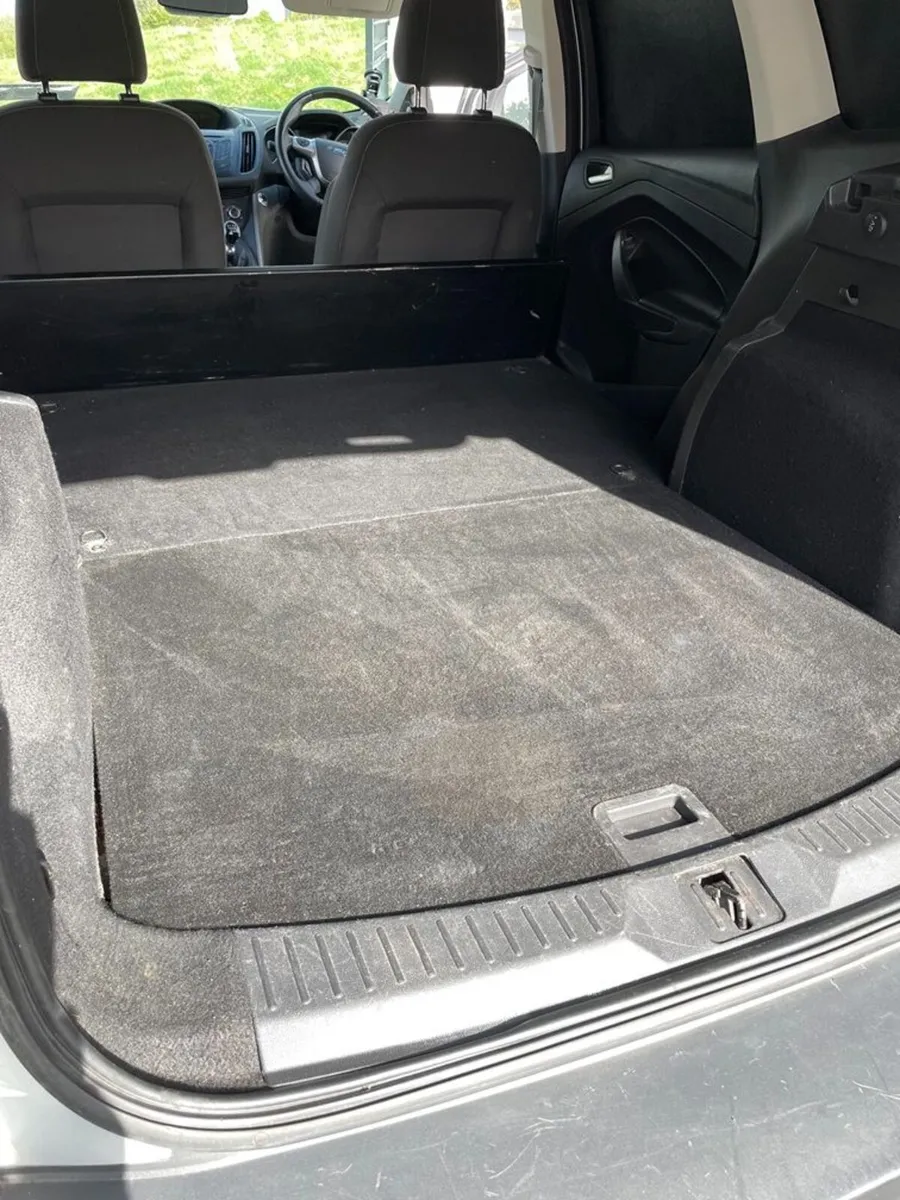 2016 KUGA 2.0TDCI 2 seat Commercial - Image 2