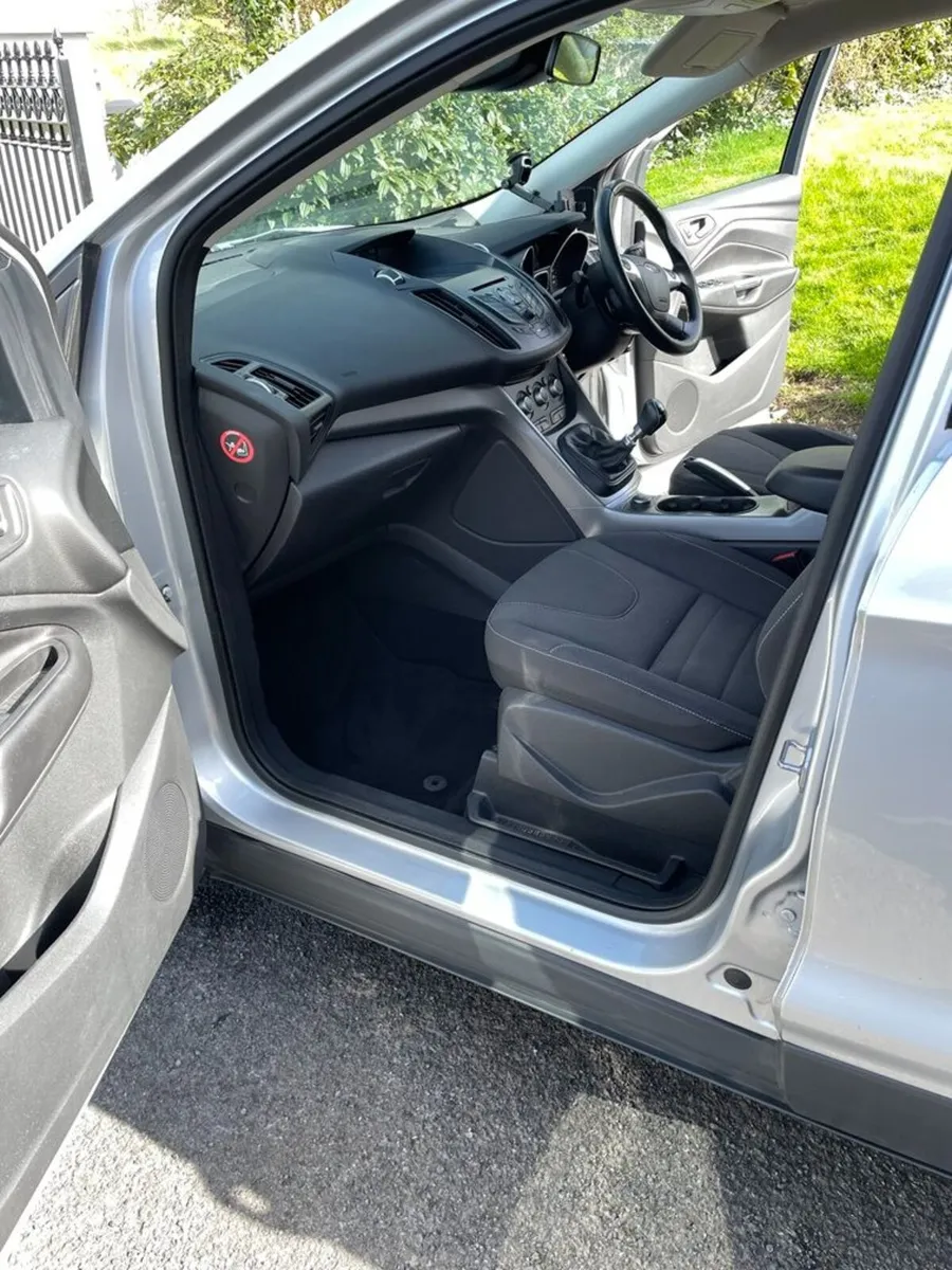 2016 KUGA 2.0TDCI 2 seat Commercial - Image 3