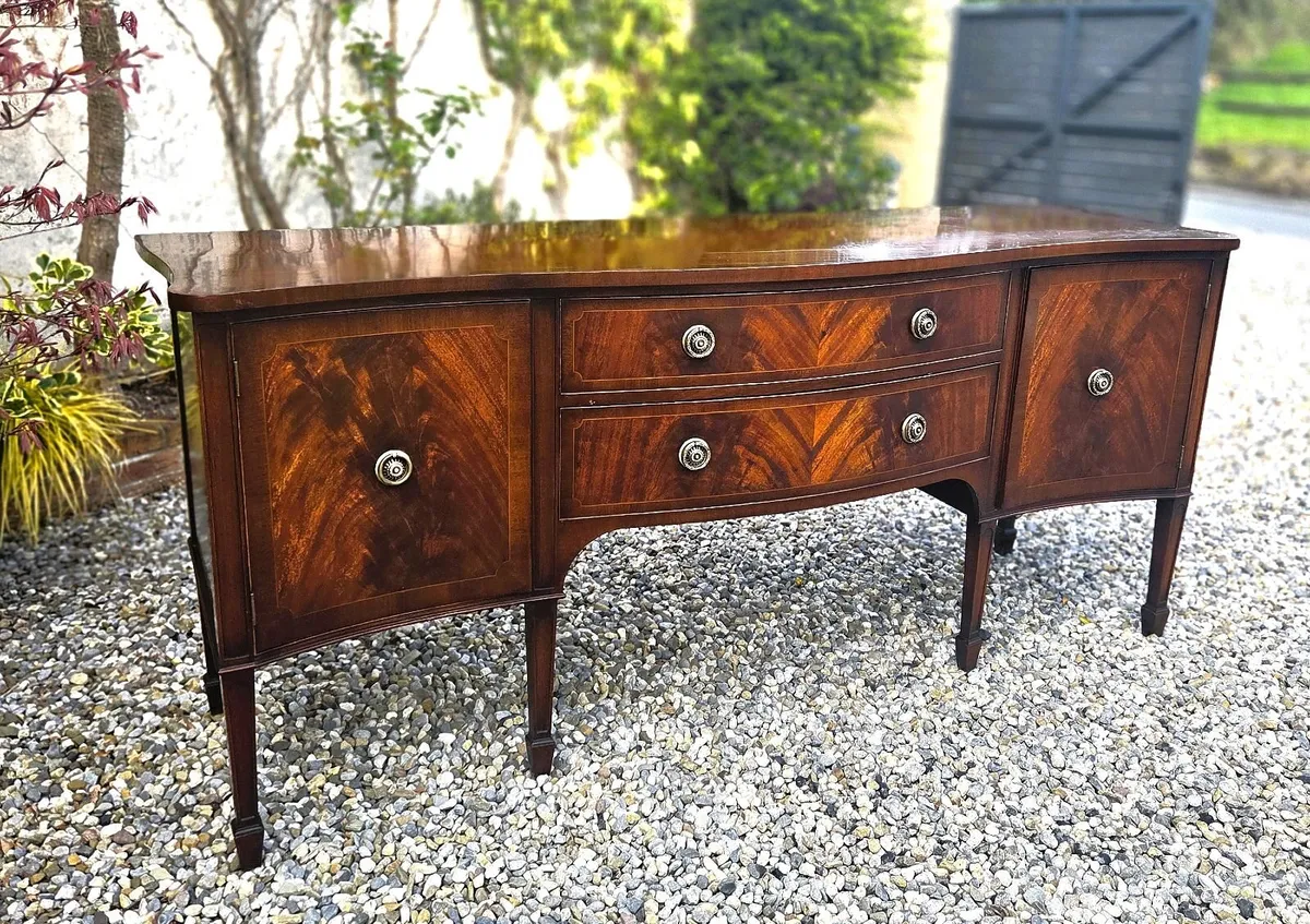 Large Vintage Mahogany Sideboard - Image 3