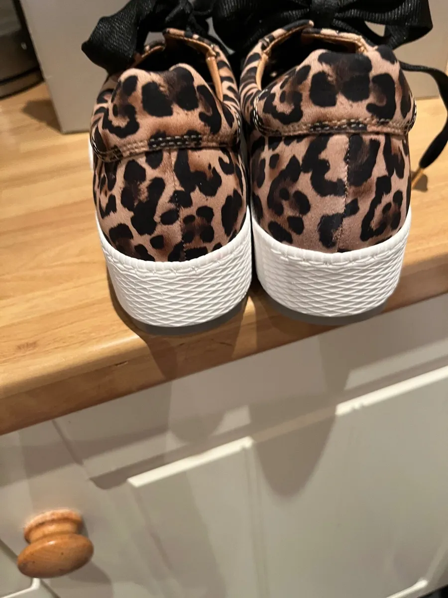 Ladies Shoes - Image 3