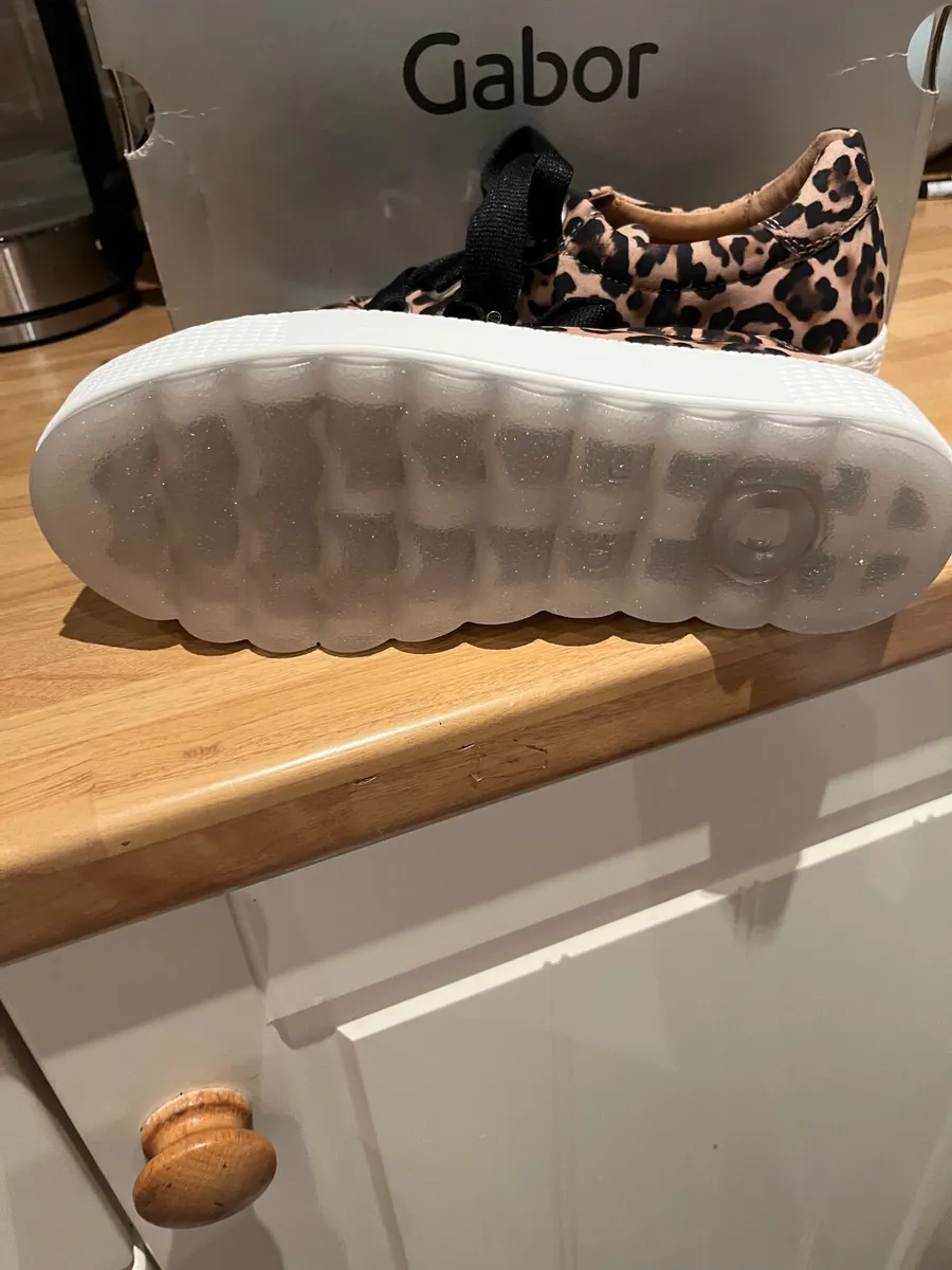 Ladies Shoes - Image 4