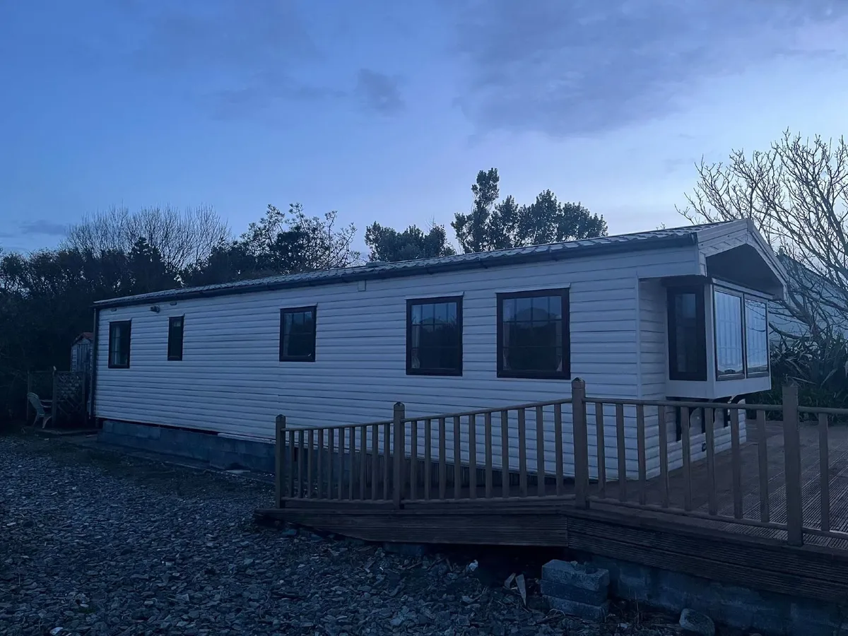 3 bed ABI Hathaway Mobile Home - Image 2