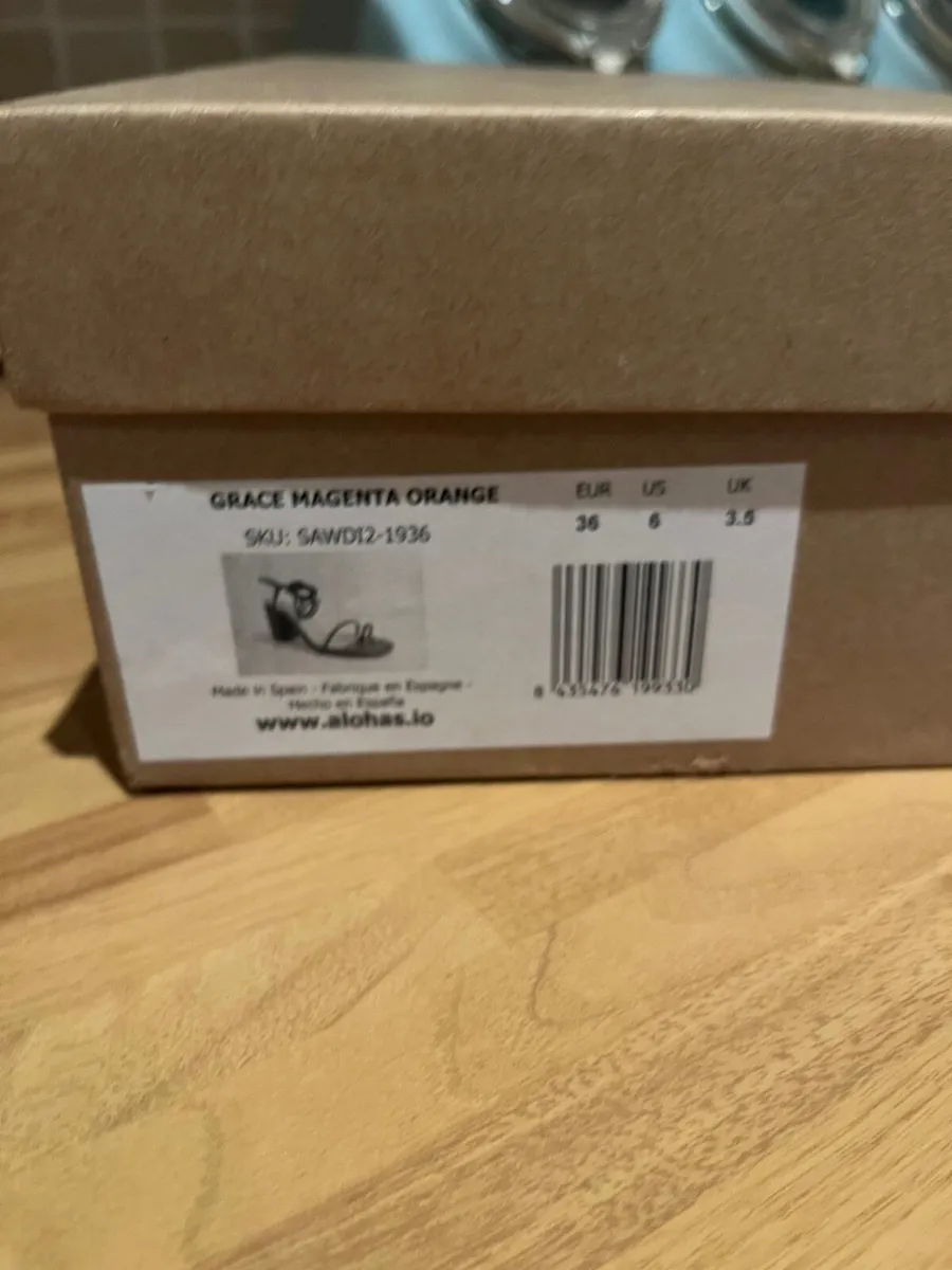 Ladies Sandals - Image 2