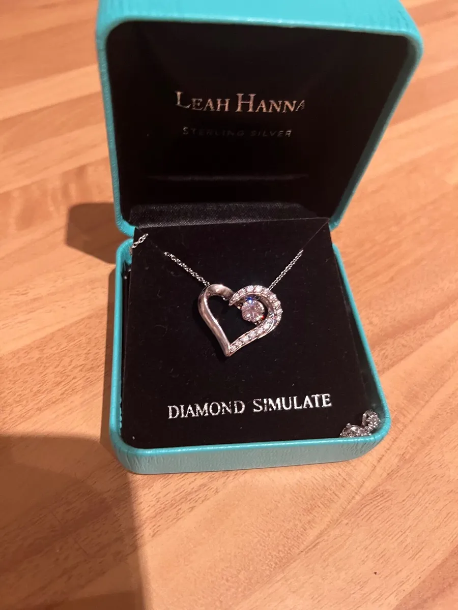 Ladies Jewellery - Image 1