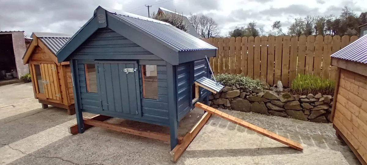 HEN COOP/ ARK/ HOUSE/SHED - Image 2