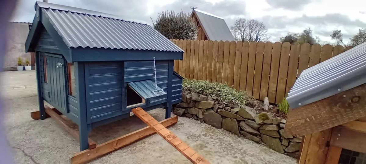 HEN COOP/ ARK/ HOUSE/SHED - Image 3