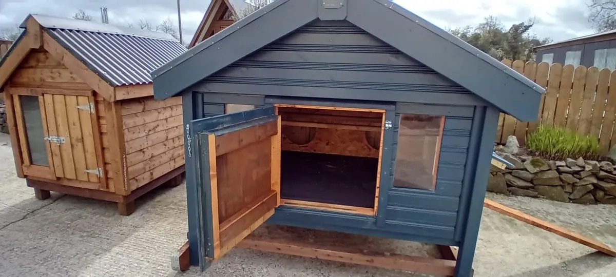 HEN COOP/ ARK/ HOUSE/SHED - Image 4