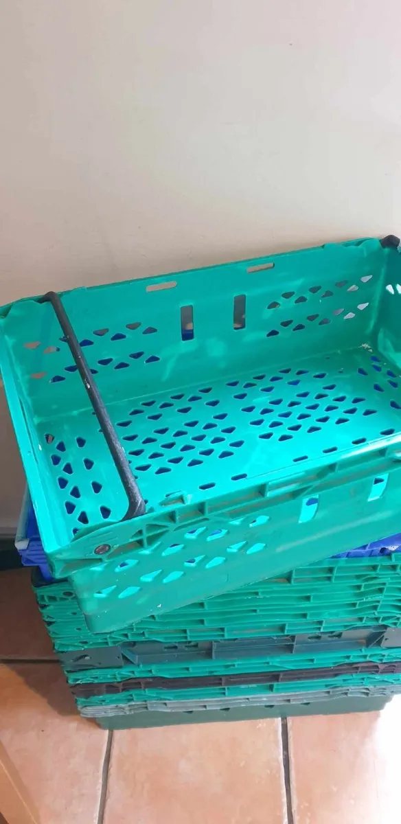 10 storage stacking crates - Image 2