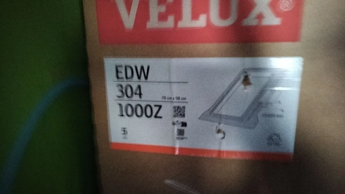 Velux Flashing  EDW 304 - Image 2