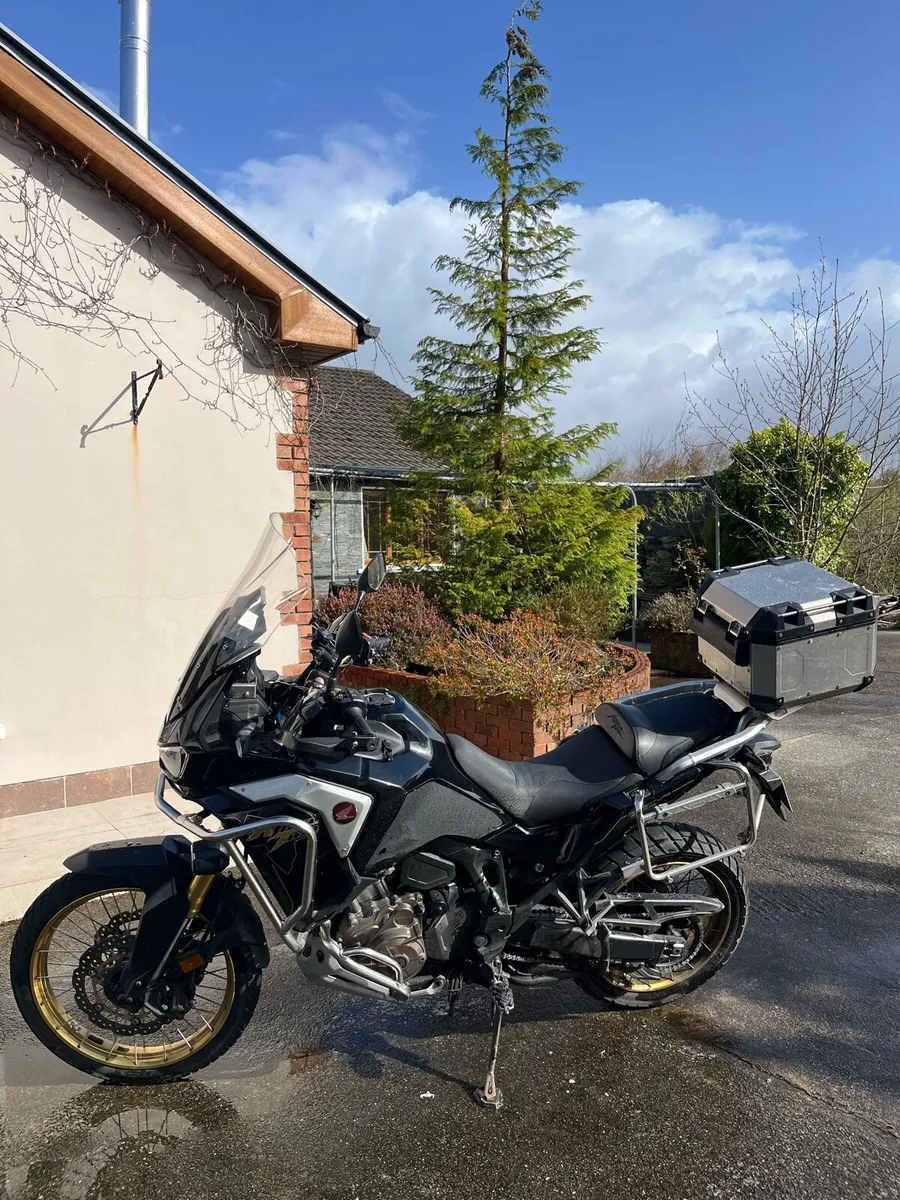 Africa Twin 1100 DCT - Image 3